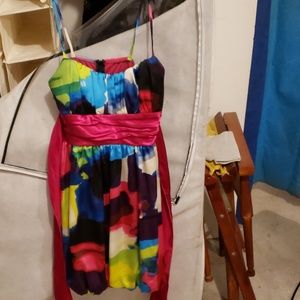 Young teen Balloon party dress. Perfect semiformal